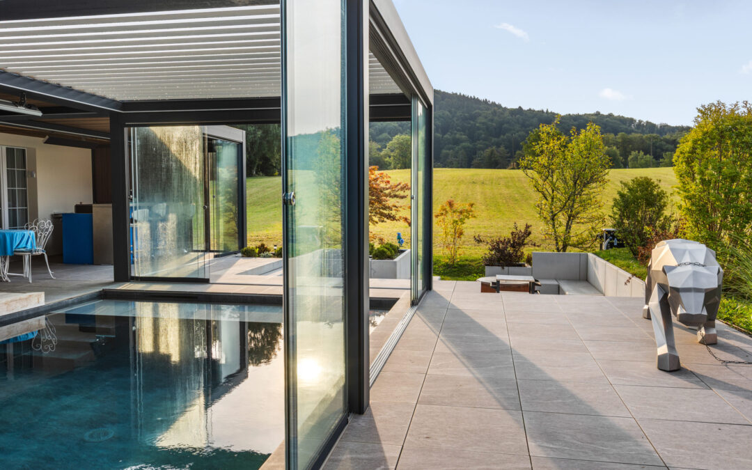 Piscine béton verre avec PVC armé – Attalens